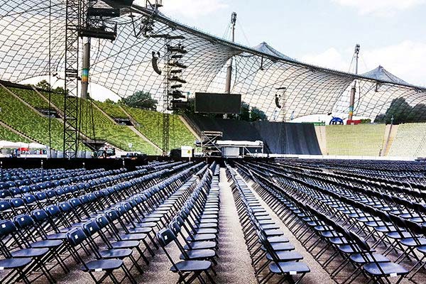 Folding Chairs for Events