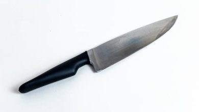 Damascus knife