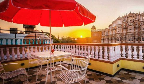 Popular cafes to visit in Jaipur