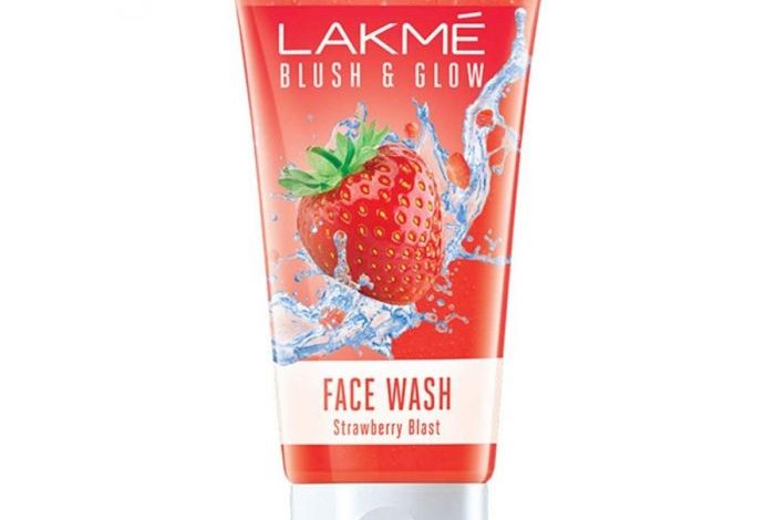 glow skin for Lakmé Blush & Glow Fash wash