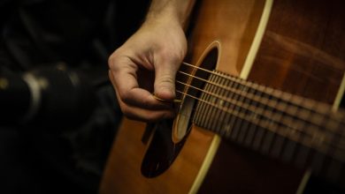 How to Play Acoustic Guitar