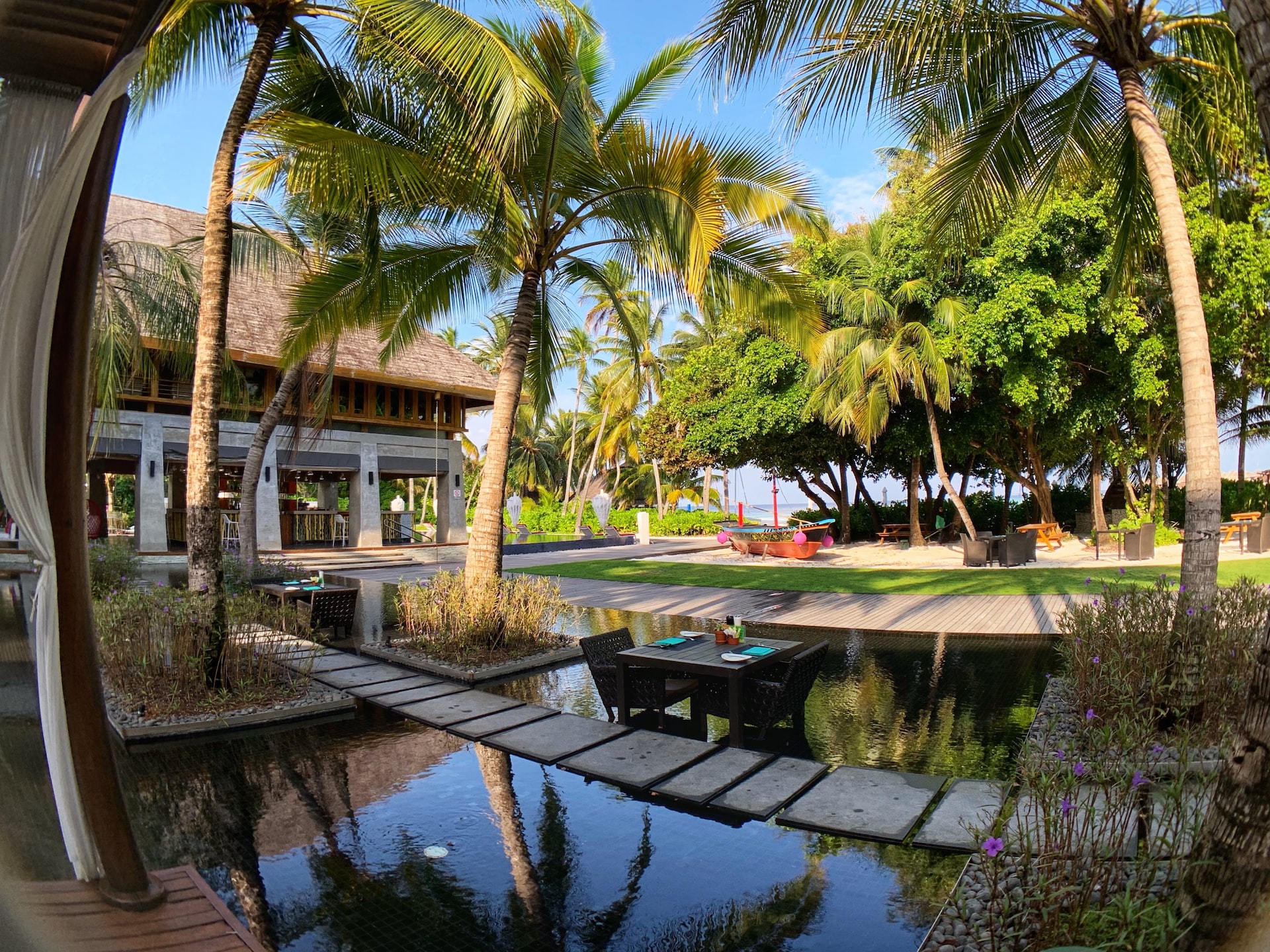 hotel in maldives